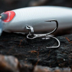 Poisson Nageur SAXTON 75 F TETE ROUGE Pêche Au Leurre En Mer 11 Poisson Nageur SAXTON 75 F TETE ROUGE Pêche Au Leurre En Mer -Fournitures De Pêche poisson nageur saxton 75 f tete rouge peche au leurre en mer 3